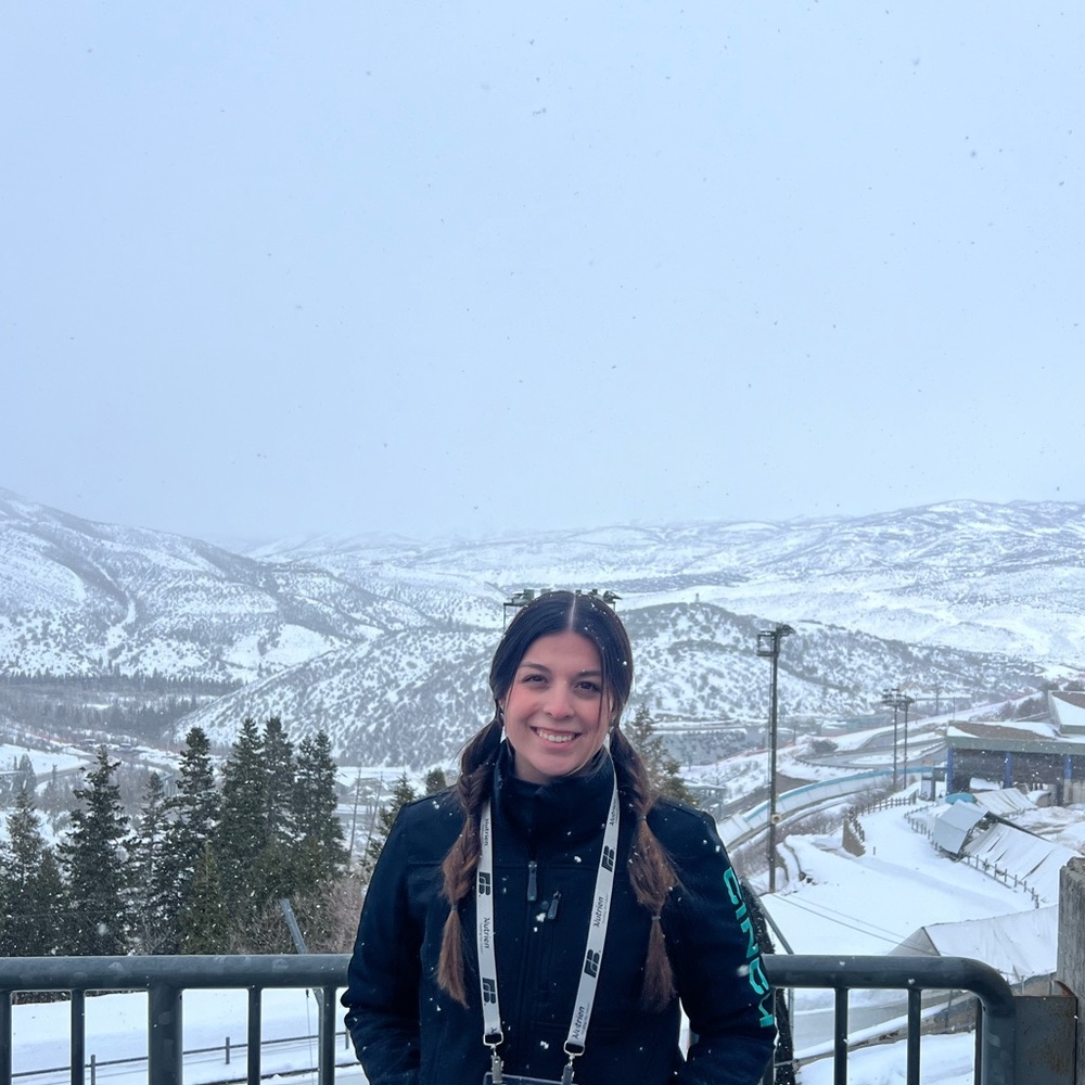 Meet your Posher, Marissa - Picture 2 of 2